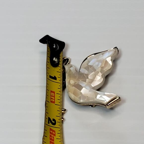 LC Liz Claiborne Mosaic Mother Of Pearl Dove Of Peace Bird Pin Brooch Vtg Signed - Picture 5 of 5